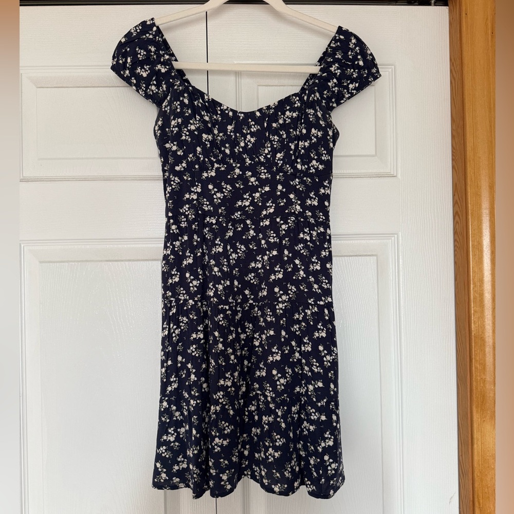 Hollister Floral Mini dress, color: navy, size:small